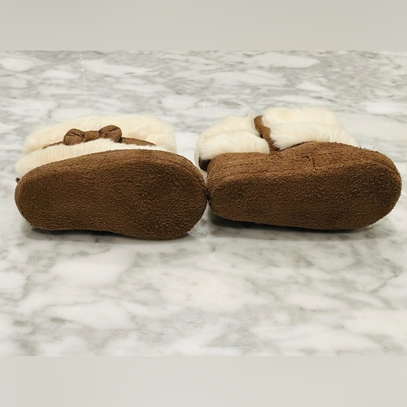 Baby girl Boots 9-12 months - Picture 3 of 3